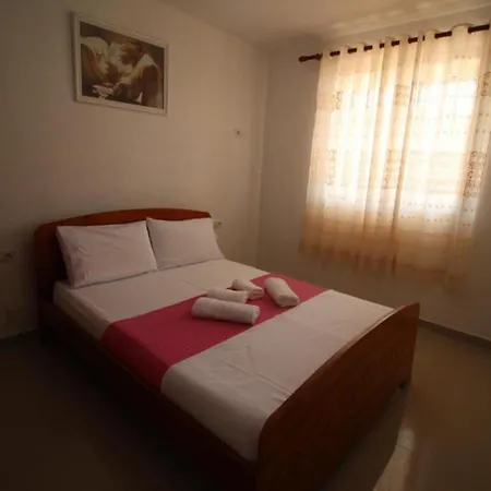 Ladin's House * Sarandë